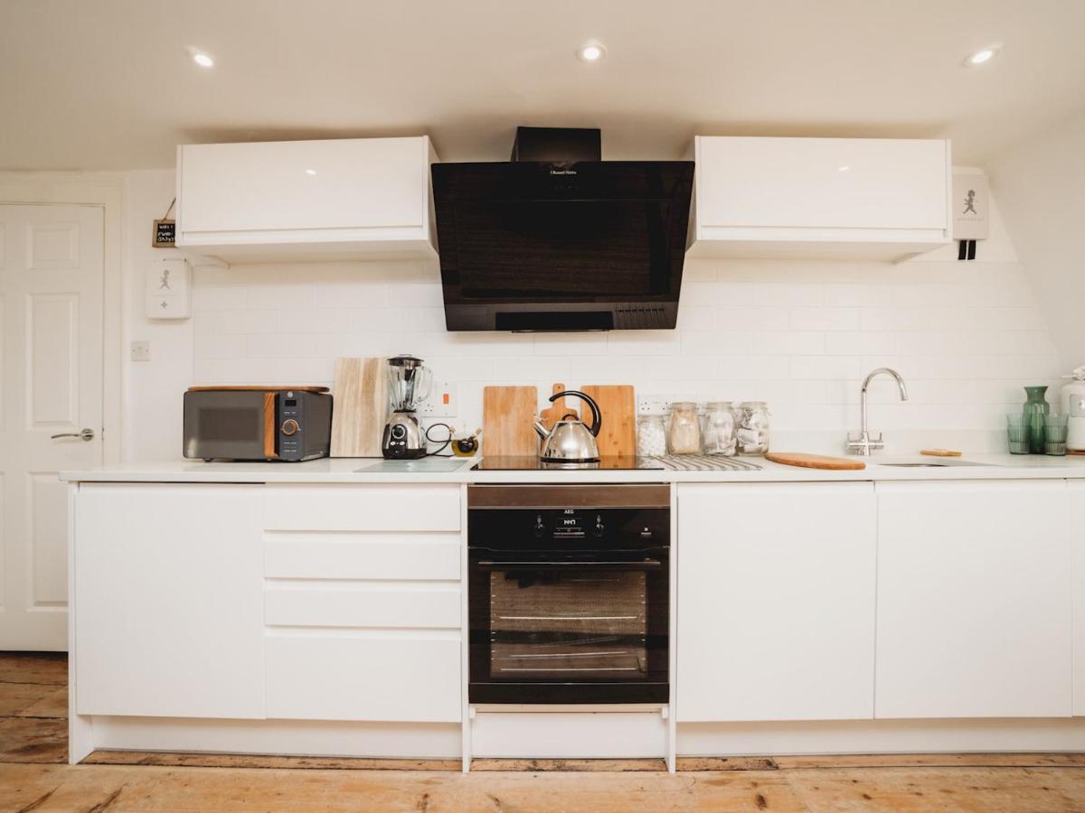 Pass The Keys Stylish 2 Bed Eco Flat In The Heart Of Bath Apartment Екстериор снимка