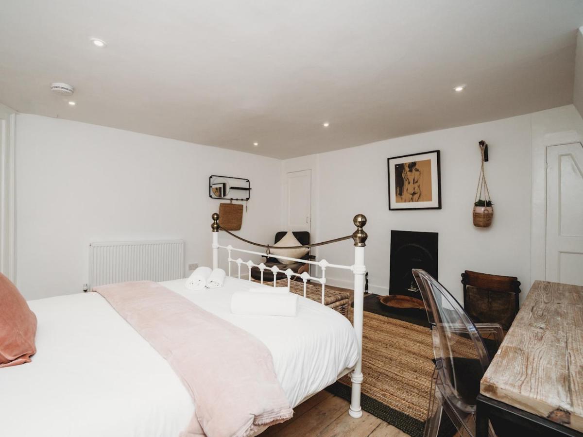 Pass The Keys Stylish 2 Bed Eco Flat In The Heart Of Bath Apartment Екстериор снимка
