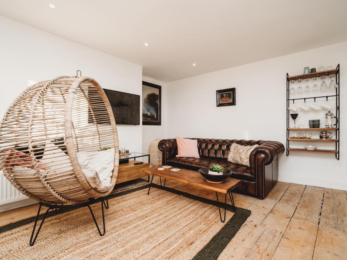 Pass The Keys Stylish 2 Bed Eco Flat In The Heart Of Bath Apartment Екстериор снимка