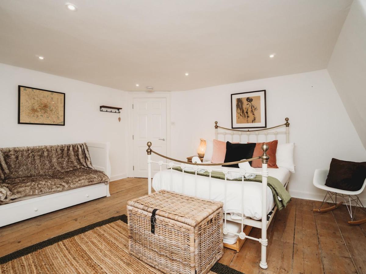 Pass The Keys Stylish 2 Bed Eco Flat In The Heart Of Bath Apartment Екстериор снимка